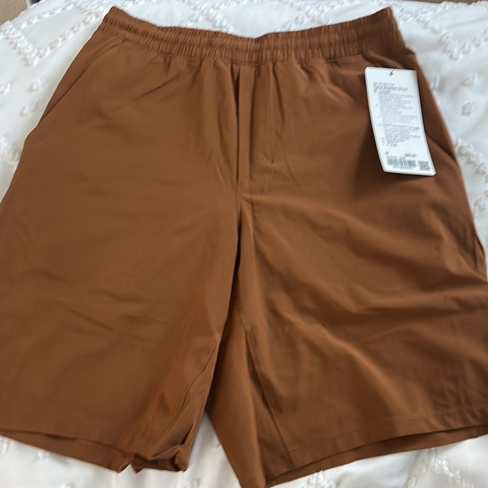 Lululemon Men’s Pace Breaker Short 9” Lined